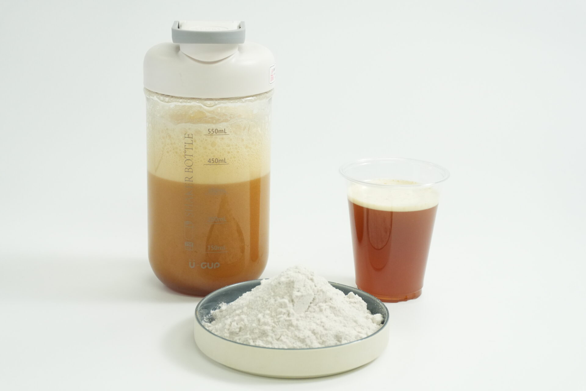 マイプロテイン クリアホエイアイソレート ピーチティーの飲みやすさの検証画像